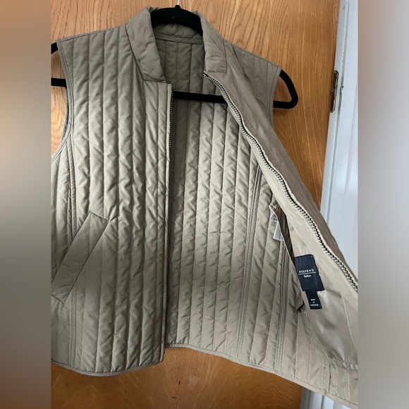 Max Mara Weekend quilted full zip puff field vest 6 - Picture 2 of 8